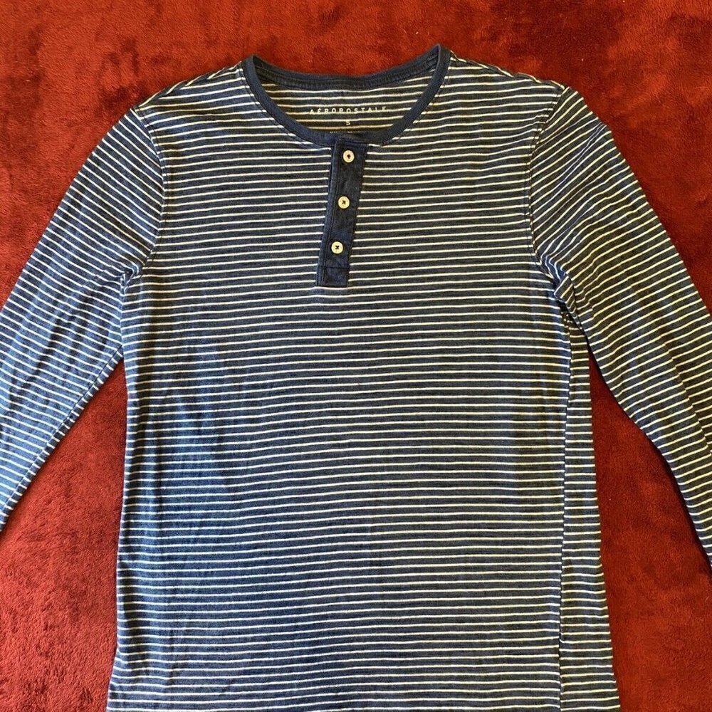 Aeropostale Men’s Small Long Sleeve Shirt EUC Blue